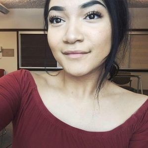 Meet your Posher, Jasmine